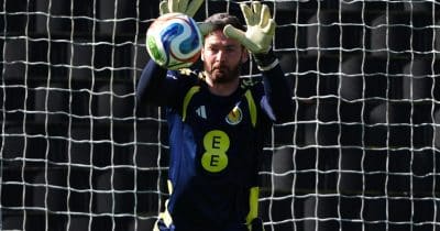 Scotland Goalkeeper Craig Gordon Hints at World Cup Retirement, Calls for Fresh Leadership