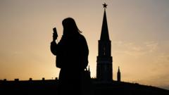 Kremlin Tightens Internet Controls, Sparking Russian Crypto Shift
