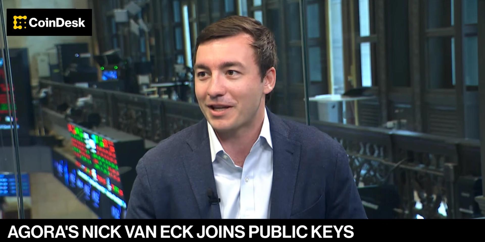 U.S. Banks Lobby to Stall Stablecoin Bill as Agora Pursues Banking Charter