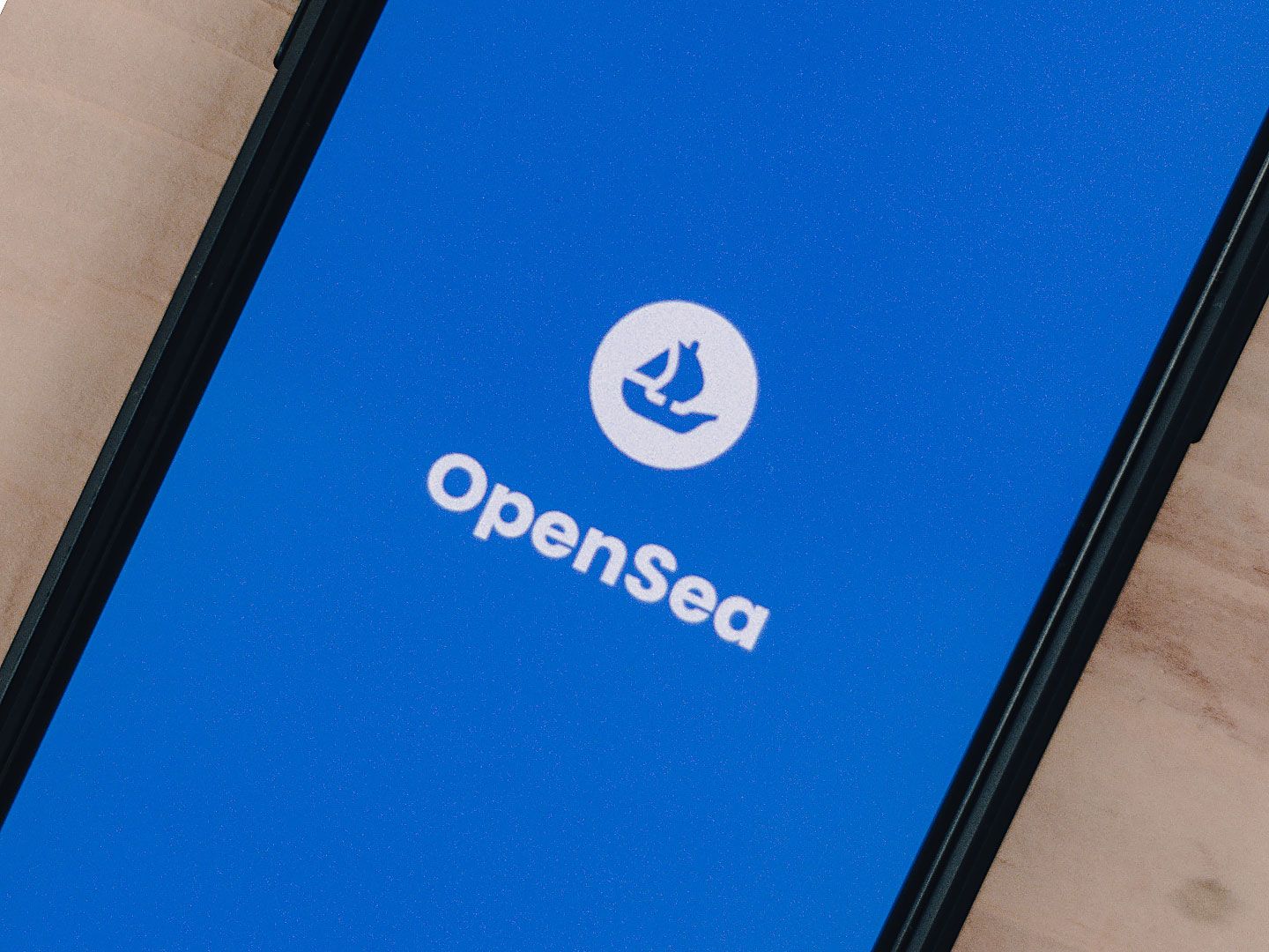 OpenSea Delays Token Launch, Introduces 0% Fees for 60 Days