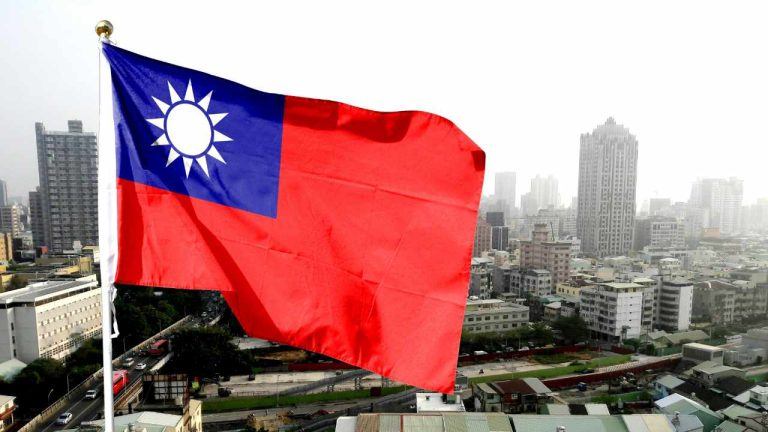 Taiwan Lawmaker Sees 80% Chance of Strategic Bitcoin Reserve in Five Years