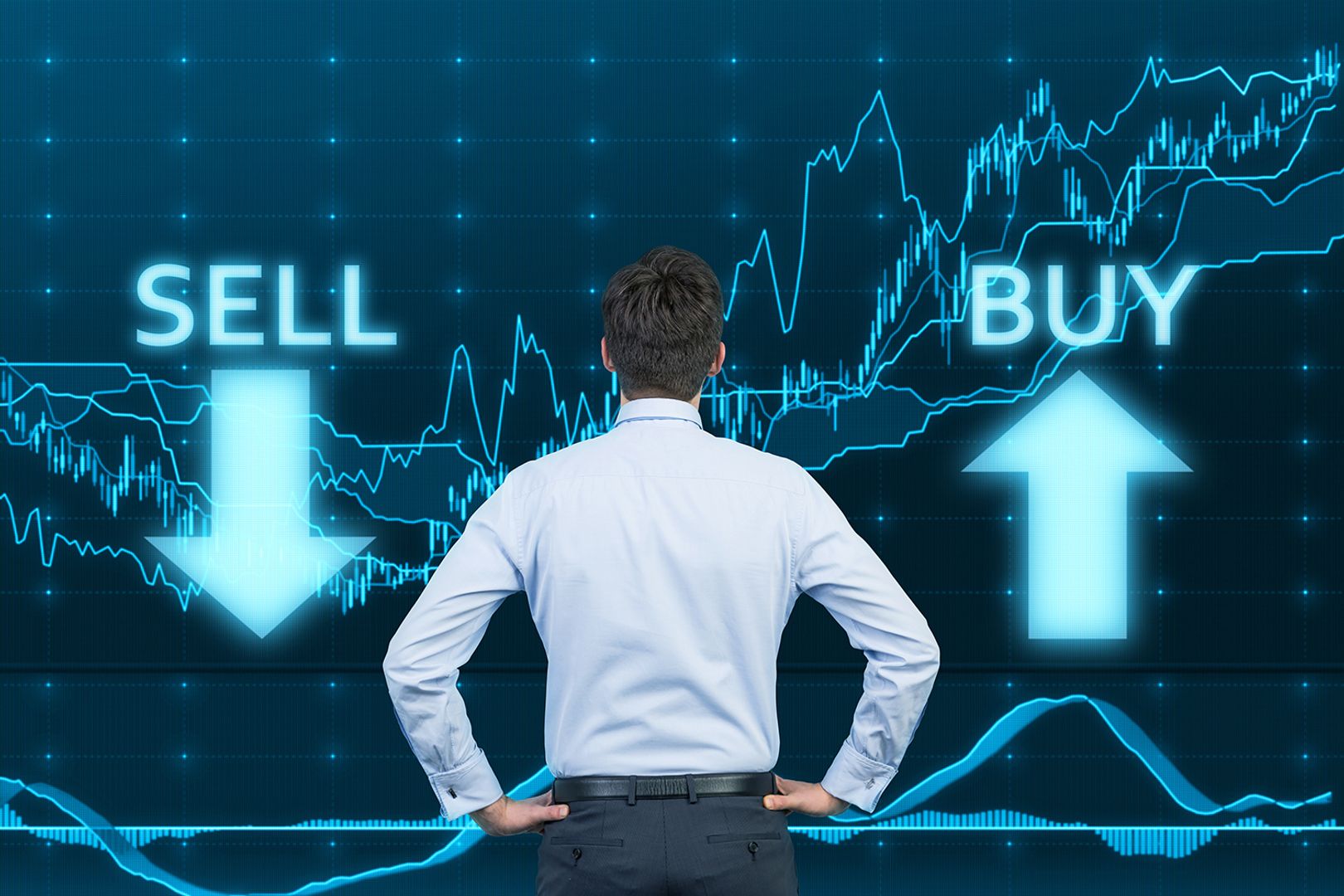 Bitcoin Holds Key Level; Ethereum and Solana Fail to Follow