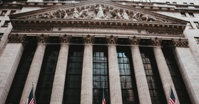 US Corporate Profits Hit Record 14% of GDP, a Level That Has Preceded Market Pullbacks