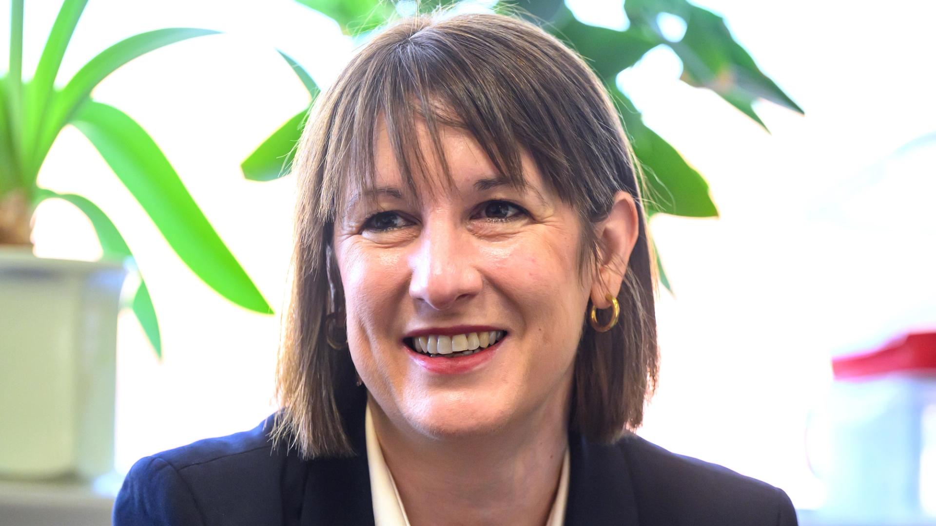 Il Tesoro del Regno Unito Nomina HSBC e Ashurst per il Pilota di Gilt Digitale Utilizzando Blockchain