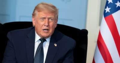 Trump's Iran Deal Bluster Sinks Bitcoin as 'Uncorrelated' Theory Takes a Hit