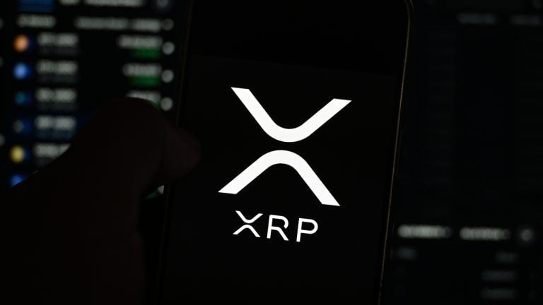 Ripple CTO Schwartz Pushes Back on XRP Ledger Fee Hike Proposal, Says Fees Are Just Friction