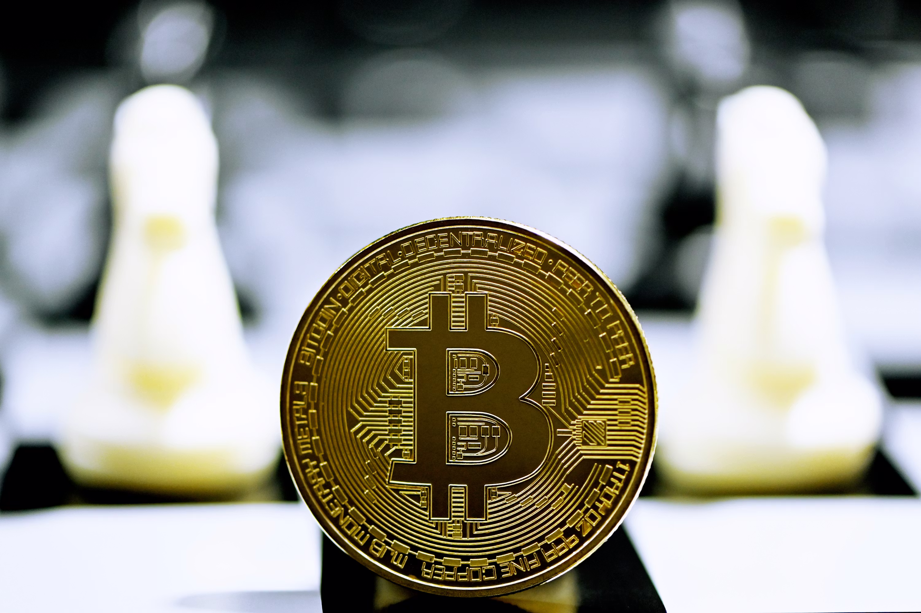 US Bitcoin ETFs Extend Inflow Streak to Six Weeks as Ether Funds Rebound