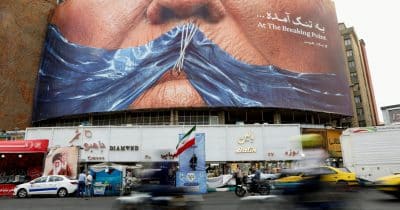 US Pledges No New Iran Sanctions as Draft Deal Emerges