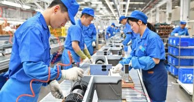 China’s Factory-Gate Inflation Quickens as Middle East Conflict Drives Up Costs