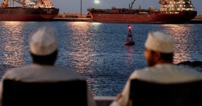 Strait of Hormuz Sees Zero AIS Transits as US-Iran Tensions Risk Oil Supply Chains