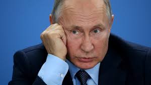 Pro-Kremlin Lawyer Breaks Ranks, Publicly Criticizes Putin