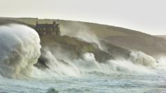UK Braces for Possible Gales as Atlantic Jet Stream Roars Back to Life