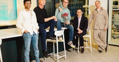 Flourish Raises $500M From Jeff Bezos, VCs for Brain-Inspired AI
