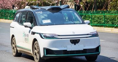 China Suspends Robotaxi Licenses After Baidu Fleet Malfunction Strands Passengers in Wuhan