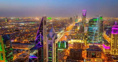 Saudi Arabia Slashes July Arab Light Crude Prices to Asia by $6