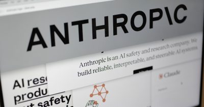 Anthropic Weighs 2026 IPO That Could Value AI Firm at $965 Billion
