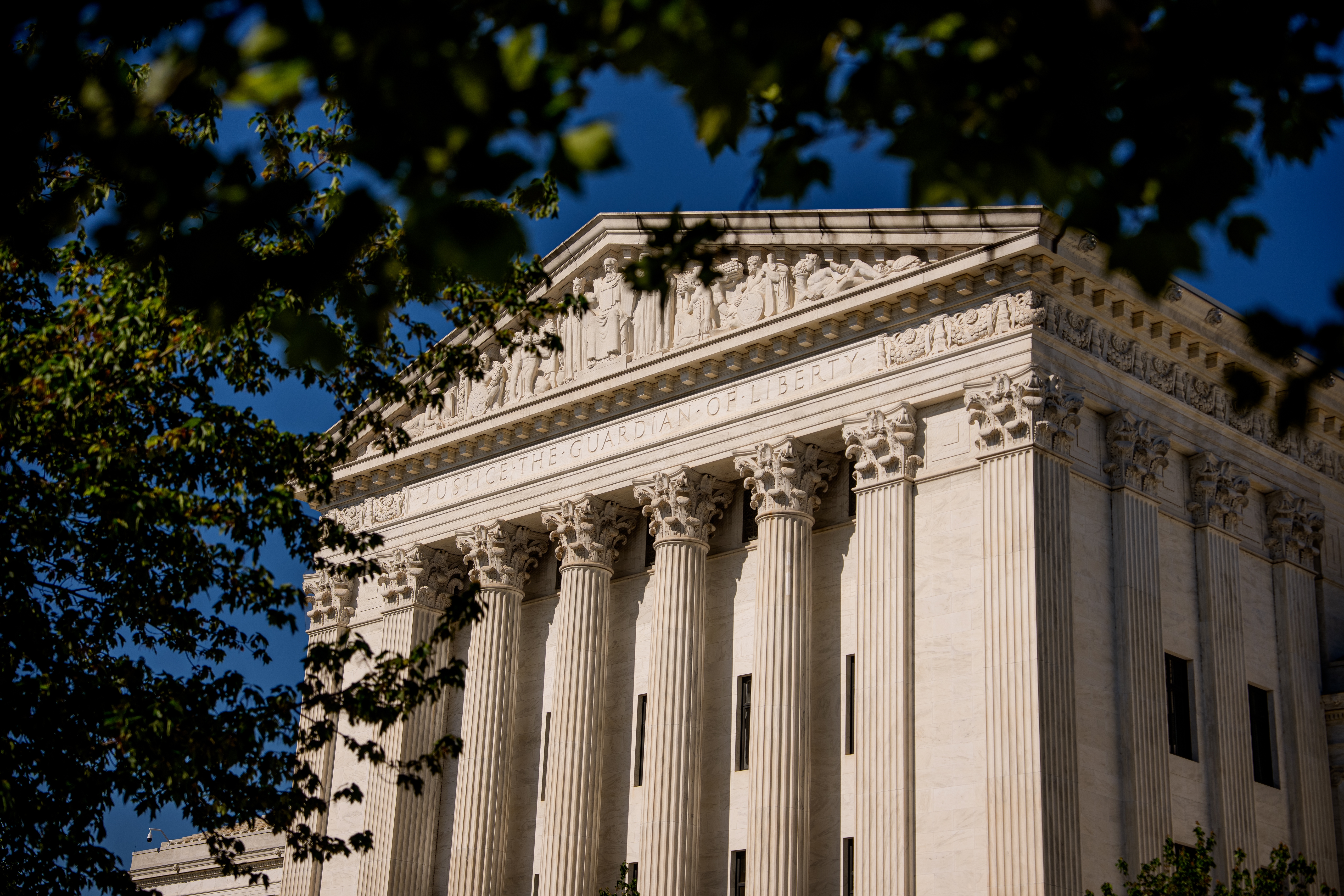 Virginia Supreme Court Nullifies Voter-Approved Congressional Map Over Ballot Procedures