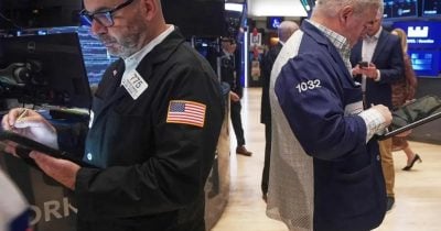 Wall Street Rally Holds as Bond Yields Climb, But Narrow Gains Raise Concerns