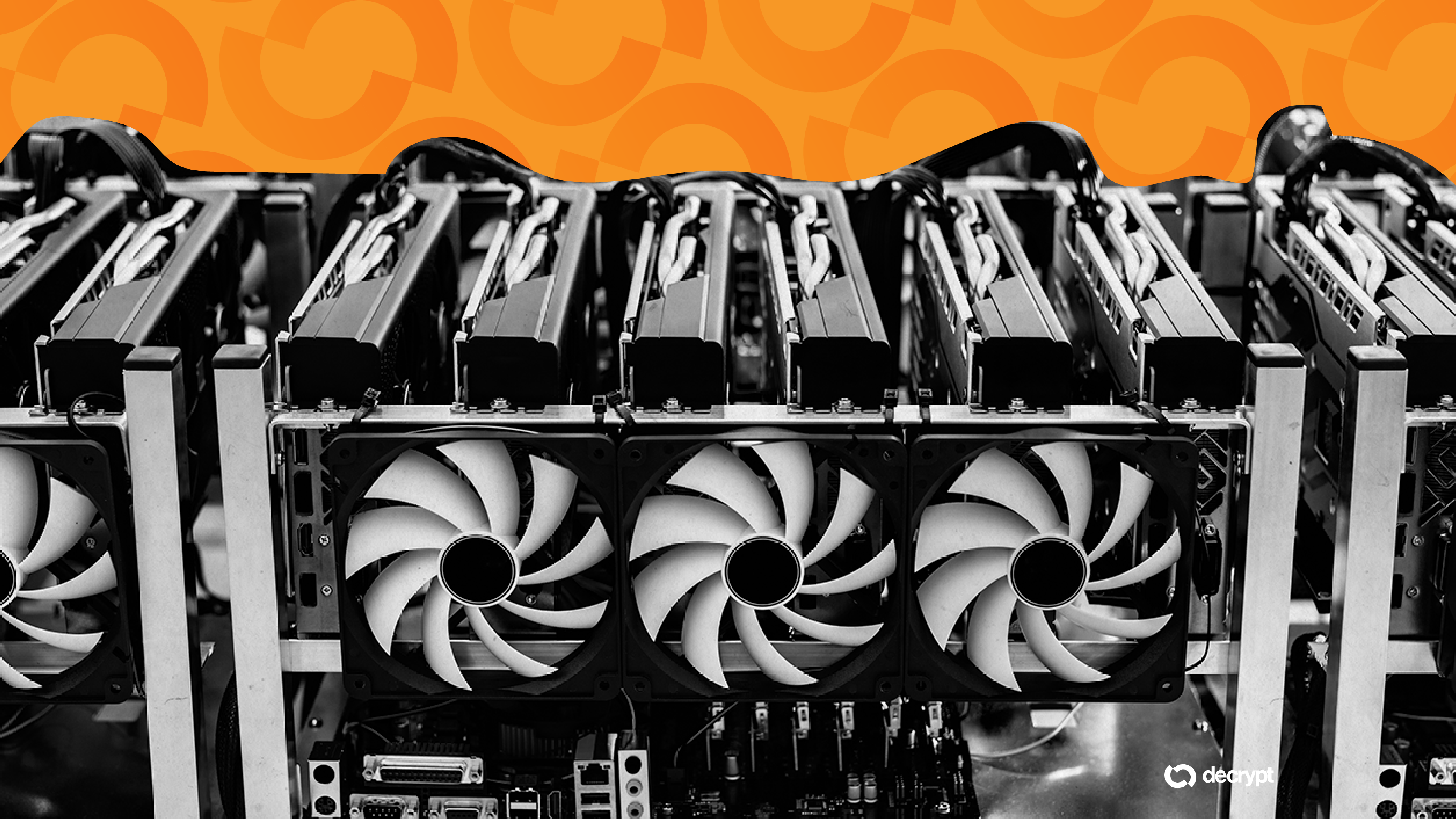 Riot Platforms Reports First Data Center Revenue After AI Shift
