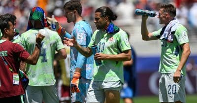 World Cup Hydration Breaks Draw Boos from Fans in Safety vs. Spectacle Clash