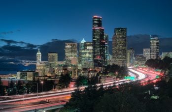 US Regulators Turn Up Heat on AI Risks in Banking