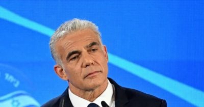 Israeli Opposition Leader Lapid Urges Strikes on Iran's Energy Infrastructure
