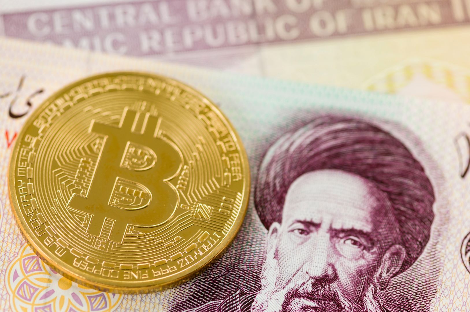 Bitcoin Hits $65,500 as US-Iran Strait of Hormuz Deal Lifts Risk Appetite