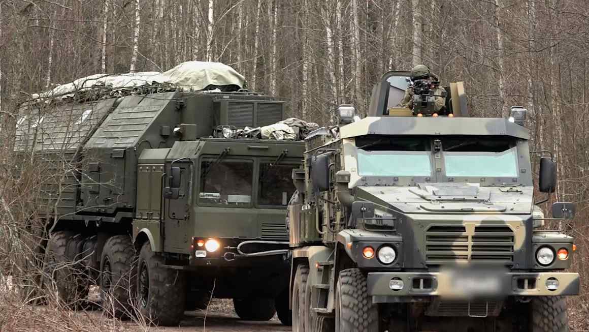 Bitcoin Holds Steady as Russia Strikes Kyiv with Hypersonic Missiles