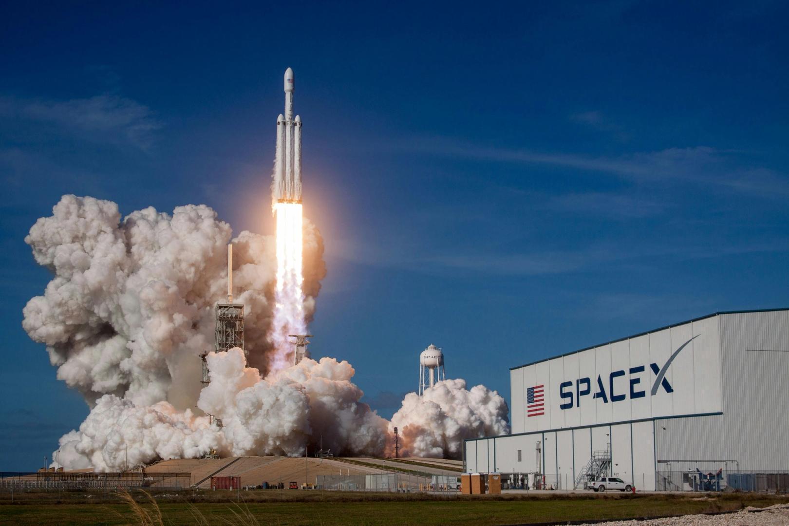 SpaceX Shares Slide 11% on Lockup Expiration, Capex Fears; No Bitcoin Sales in Q2