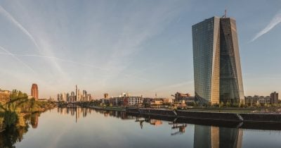 ECB Holds Rates Steady as Middle East Conflict Clouds Outlook