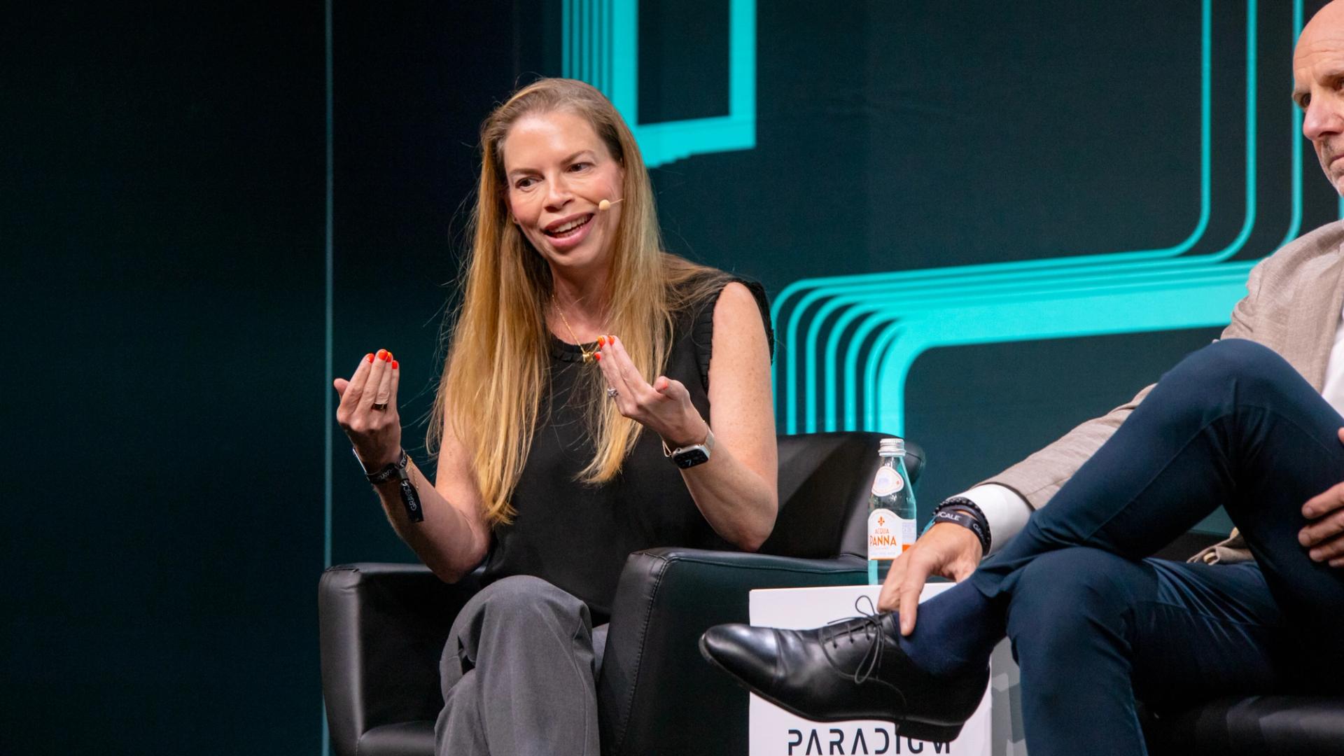 The $1.9 trillion asset manager says screening out established memecoins would undermine its active