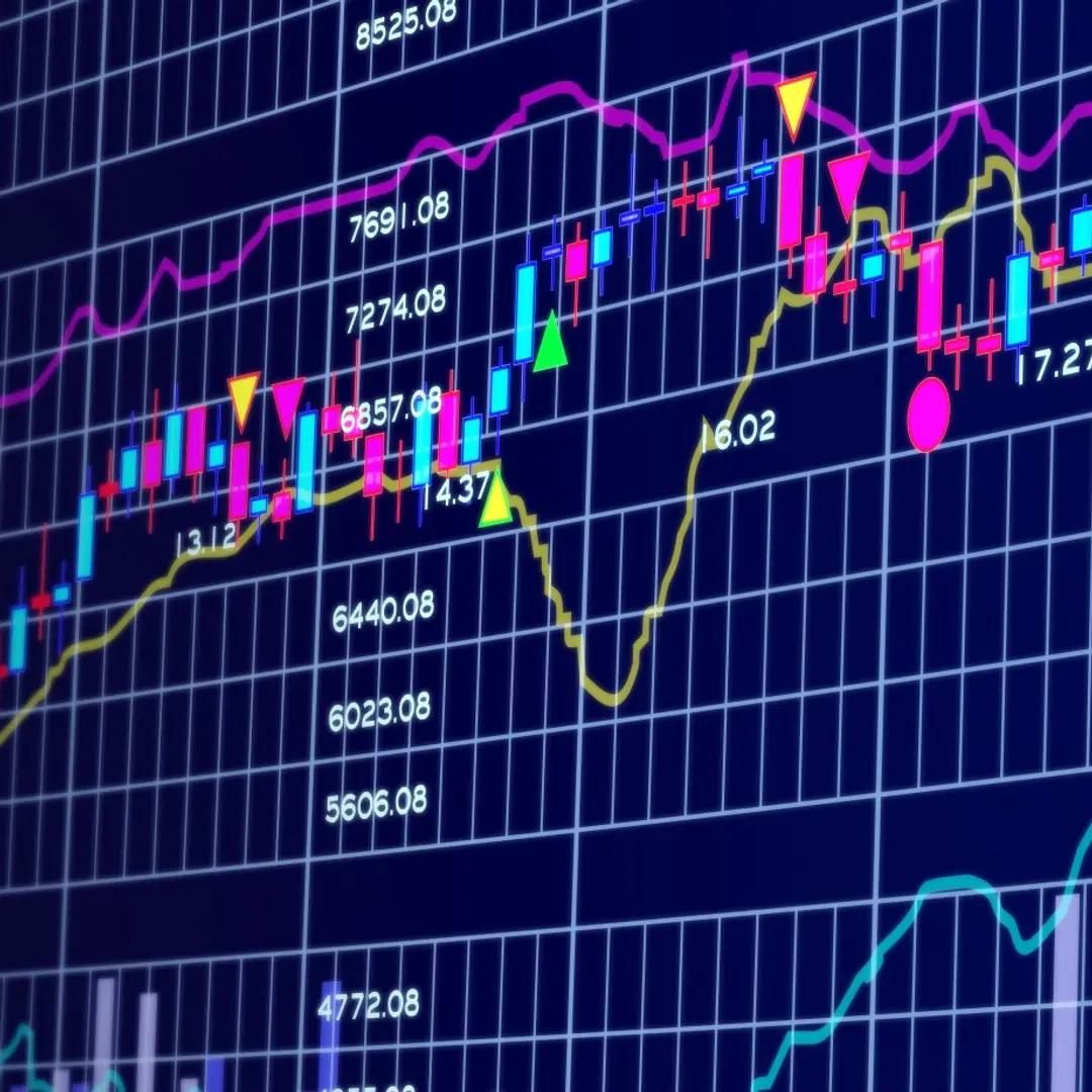 Bitcoin Rally Stalls as Japan Inflation Sparks Hawkish BoJ Outlook and Iran‑Driven Oil Turmoil