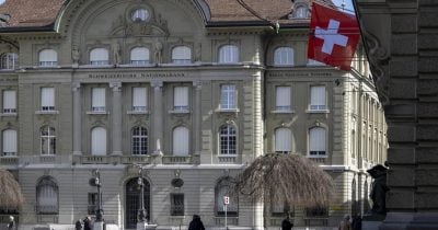 Yen Intervention Could Weaken Swiss Franc, Aiding Exporters