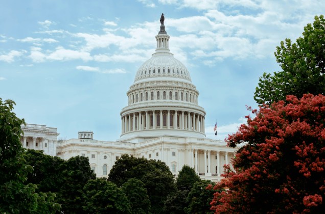Senate Republicans Push Fed, FDIC, OCC for Crypto Bank Capital Rules