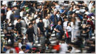 FT Poll of 94 Economists Finds 54% See AI Gains Spreading Across the G20
