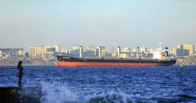 Ukraine Halts Black Sea Port Operations After Russian Strikes