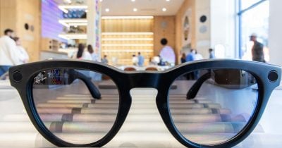 ICE Bars Workers from Wearing Meta Smart Glasses on the Job