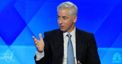 Pershing Square Dumps Alphabet, Boosts Amazon in AI Bet