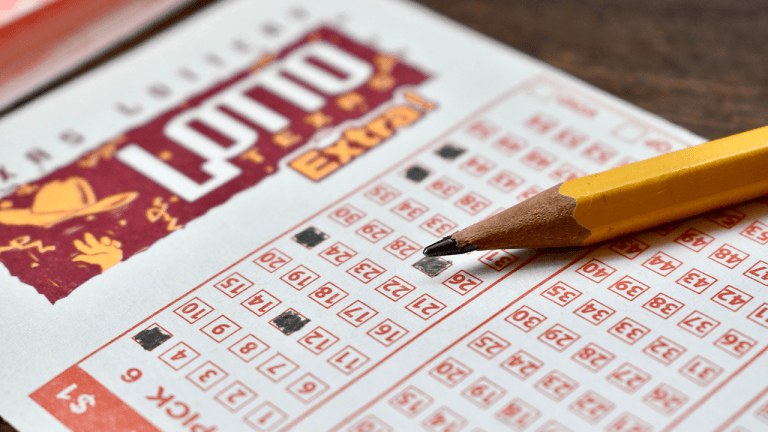 Texas retiree sues after $71.5M lottery win frozen by courier ban
