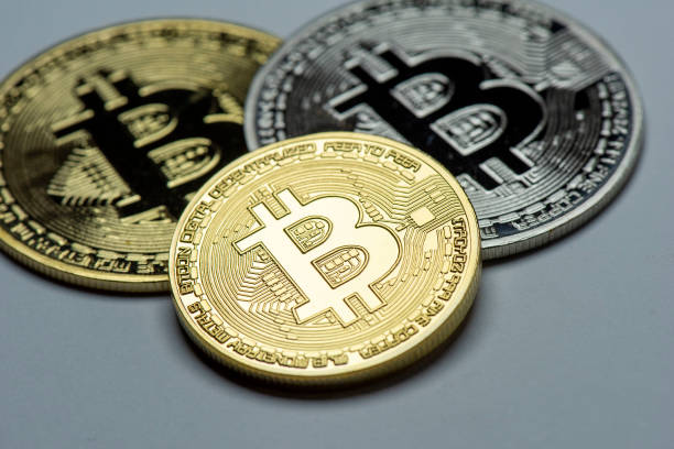 Bitcoin MVRV Ratio Dips Below 180-Day MA, Historically Bullish for Accumulation