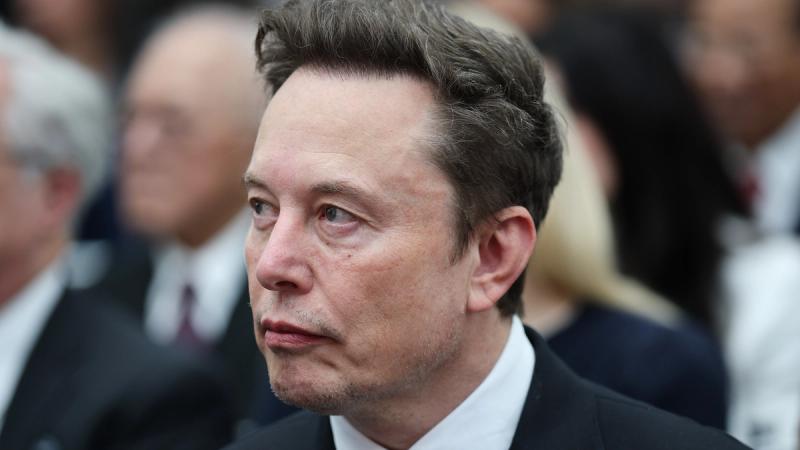 SpaceX and Tesla Weigh Merger That Would Put 30,000-Plus Bitcoin Under One Roof