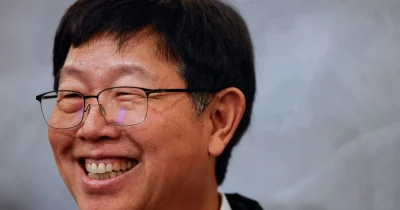 Foxconn Chairman Confident AI Demand Will Drive Continued Growth