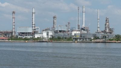 Brent Crude Falls Over 2% to $86.41 as Strait of Hormuz Hopes Ease