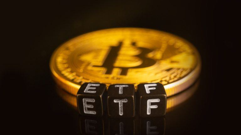 Bitcoin ETFs Log Sixth Straight Day of Inflows, Altcoin Funds Join Rally