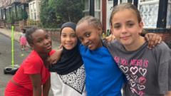 Leeds Temporarily Closes Streets to Traffic for Children's Play