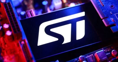 STMicroelectronics to Expand Crolles Fab by 2026 on AI Silicon Photonics Demand