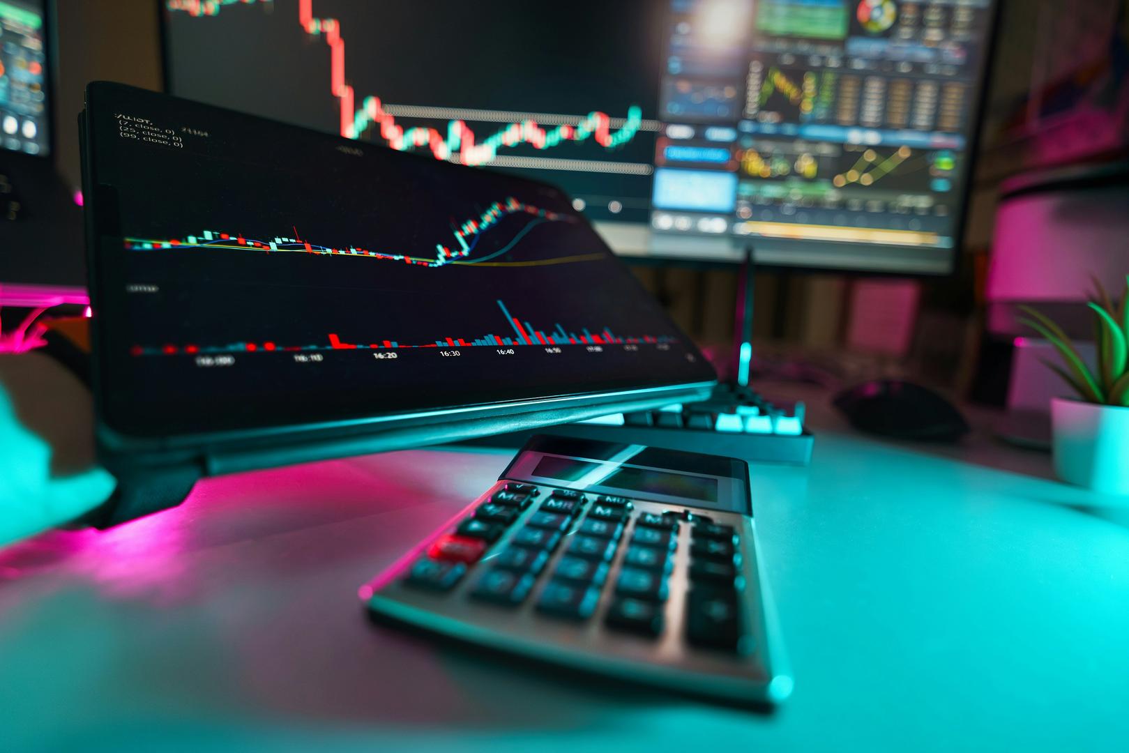 Bitcoin Flashes 8 of 12 Capitulation Signals, Van Eck Says Bottom Not In