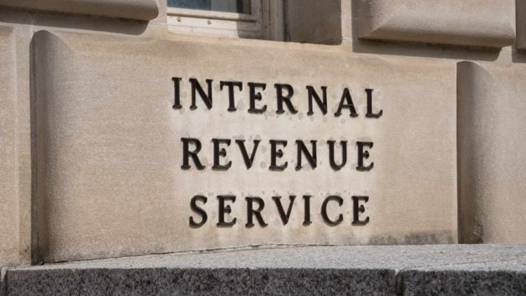 IRS Warns of Fake Notices Targeting Crypto Holders for Credential Theft