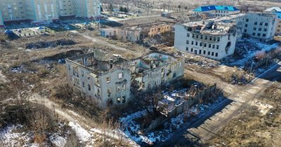 Russia and Ukraine Escalate Strikes, Raising Stakes for Sloviansk