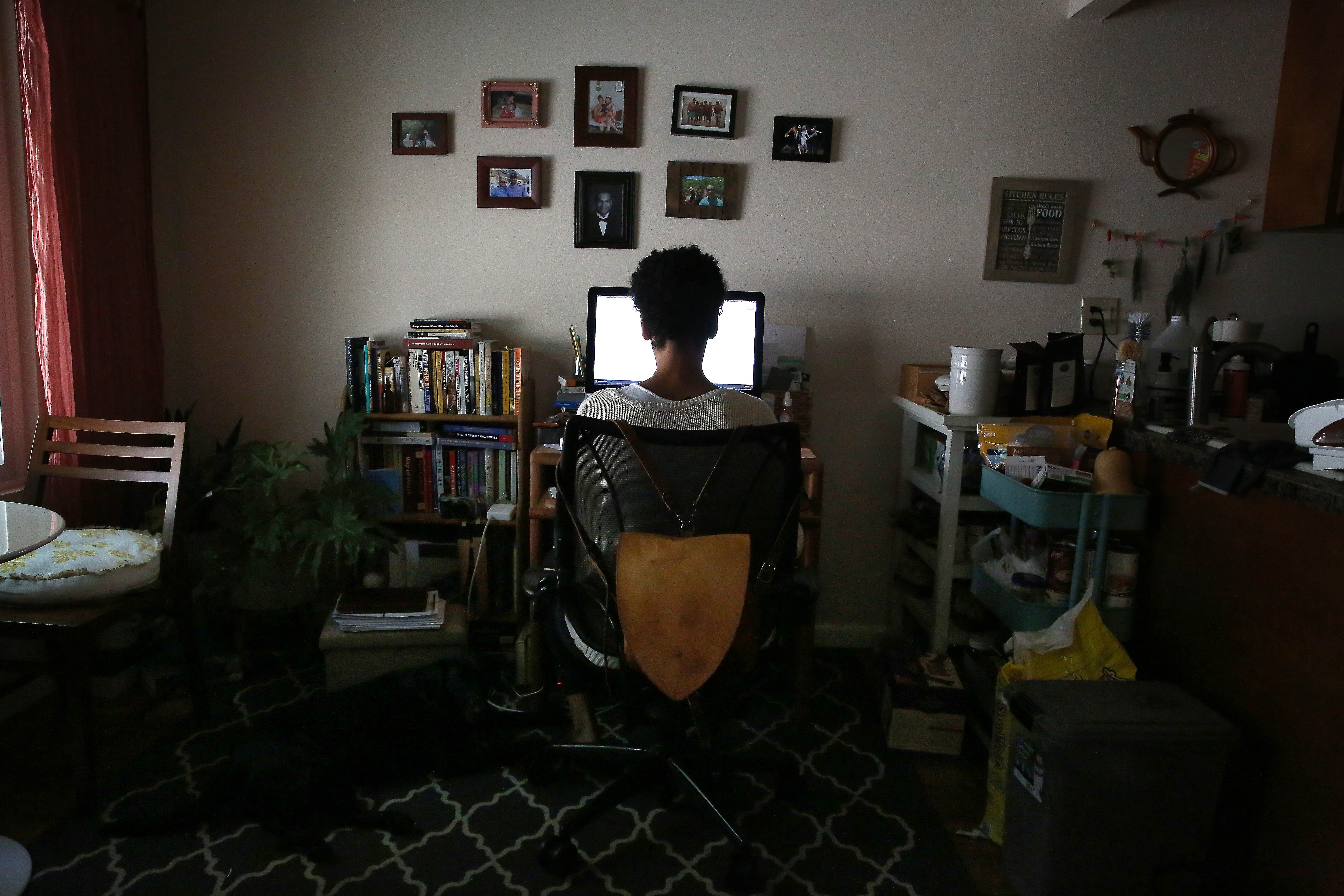 Remote Work Study Finds Higher Depression, Anxiety; Crypto Traders May HODL Longer